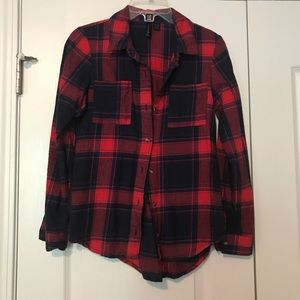 **FINAL SALE** Full Tilt Red and Blue Plaid Shirt